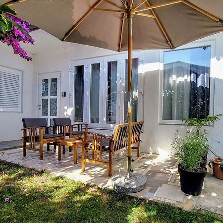 Holiday Home Zora - Family Vacation House Near Protected Area Of The Nature Park Kamenjak, With Green Yard, Wifi, Air-Con プレマントゥーラ エクステリア 写真